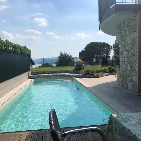 Villa Sasso Il Bianco Varese Lake